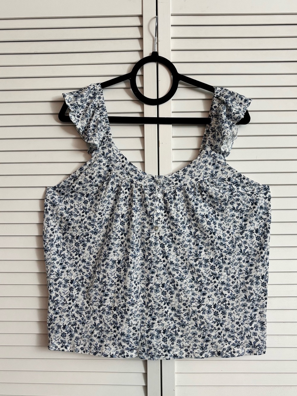 Lucky Brand Women’s Blue Floral Ruffle Strap Tank Top, Size: Large, NWT